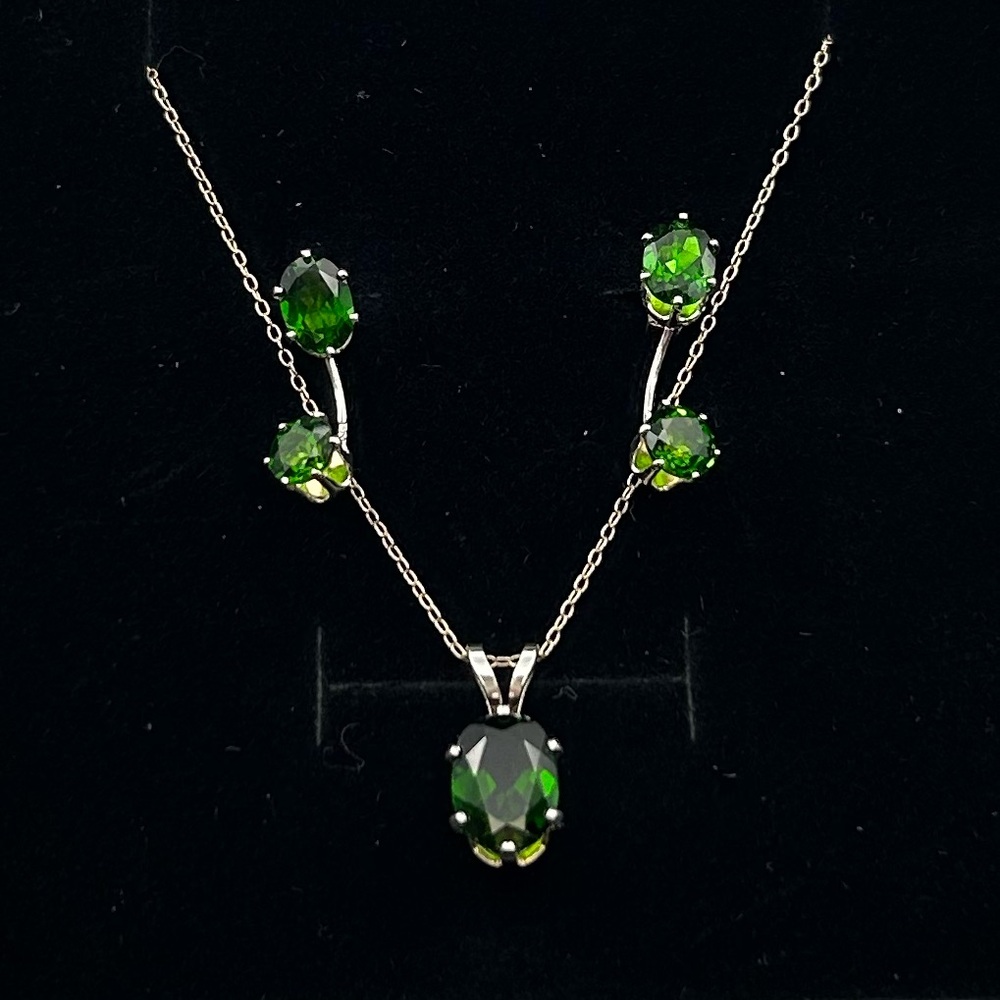 Chrome Diopside Green Gemstone Earrings & Necklace Jewelry Set 4.83 TCW .925
